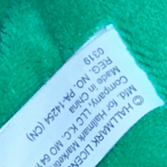 EUC Hallmark’s Jonah and the Big Fish Stuffed Doll Set - Picture 10 of 15